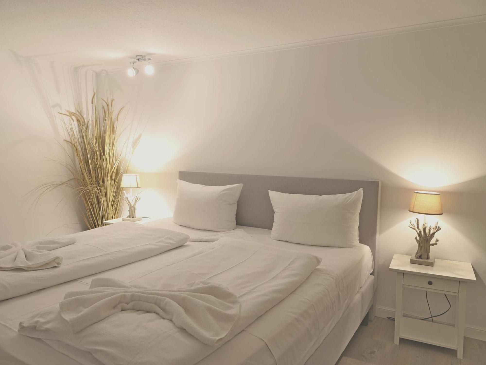-Zimmer-Appartement Ueber 2 Etagen In Wenningstedt In Ruhiger Lage Esterno foto